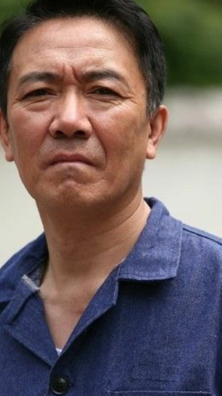 李幼斌女儿换癌去世，父亲含泪