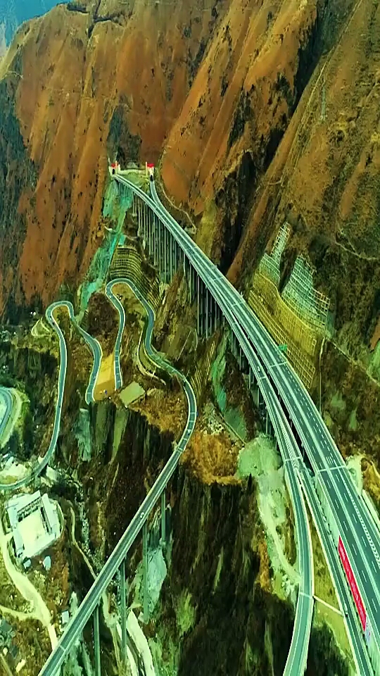 川藏高速雅康隧道，雅康特大桥，川藏第一桥